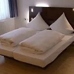 Arosa Otel Kassel